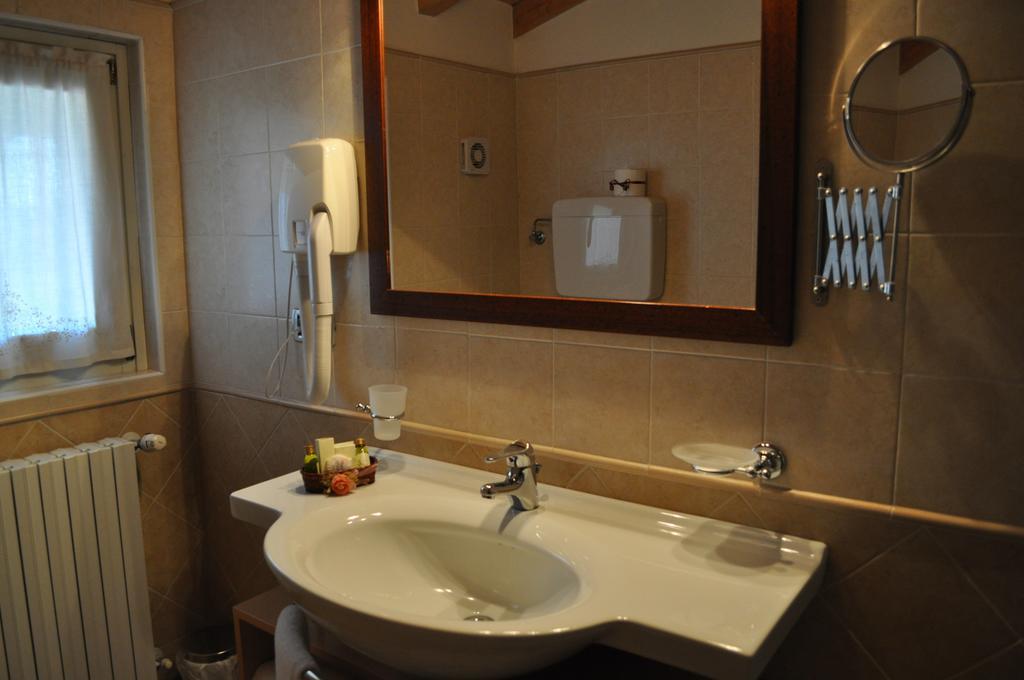 Hotel La Corte Bedizzol Rom bilde